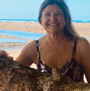 Meet your Posher, Sandie